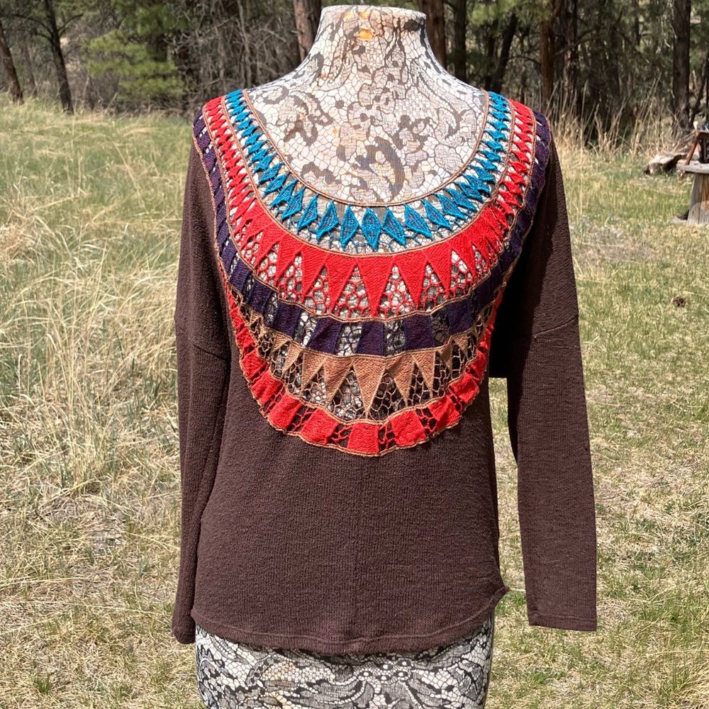 Boho Crochet Yoke Long Sleeve Sweater Top. Size L